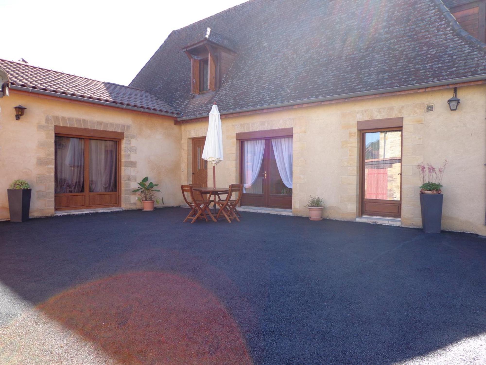 Maison De Ville En Perigord Noir Saint-Cyprien  Exteriér fotografie